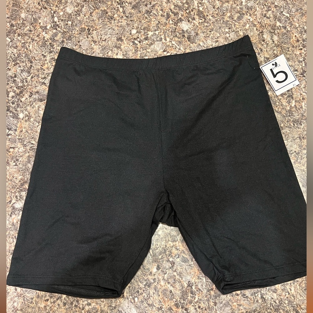 Women’s biking shorts